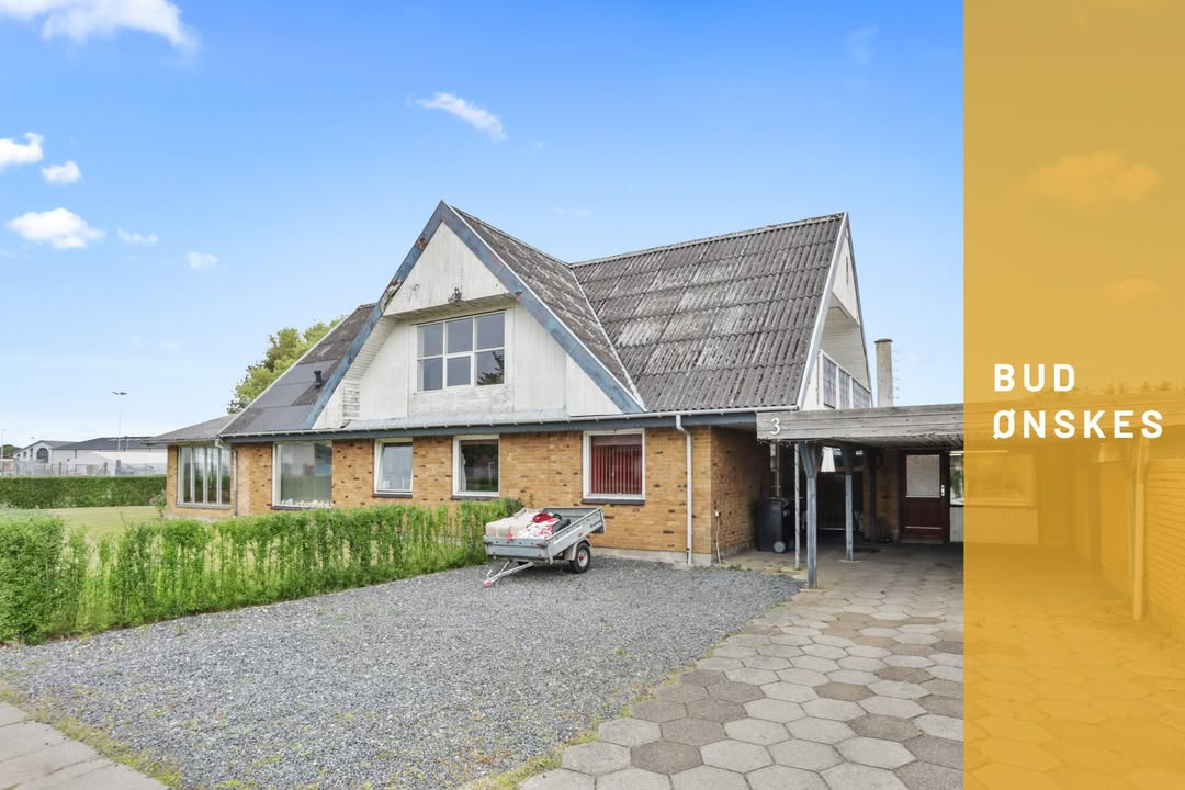 Mæglerhuset - Aabybro præsenterer rummelig villa på Maagevej i Pandrup