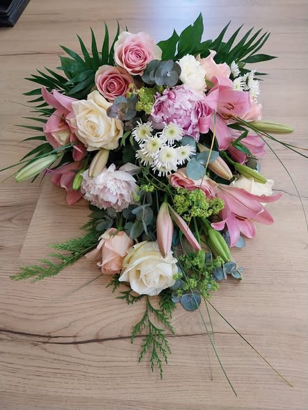 Tulipa Blomster & Havedesign skaber personlige sorgbinderier med omtanke og respekt