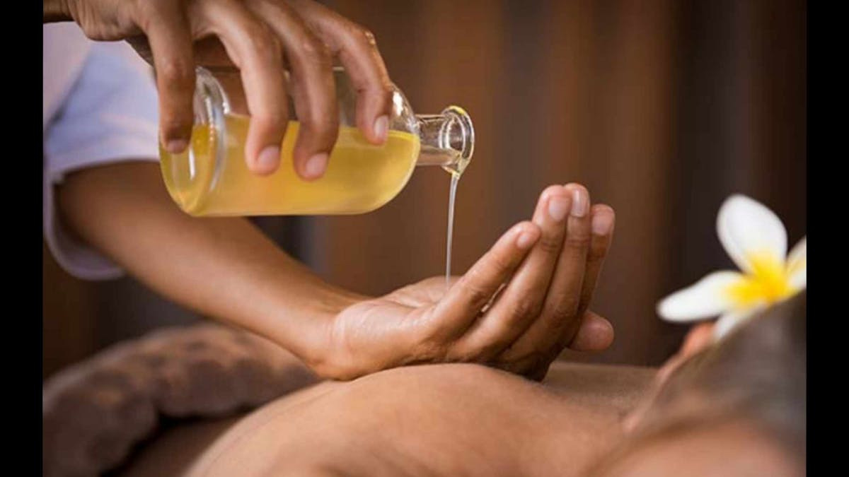 Giv parforholdet et løft med tantramassage i Bryrup