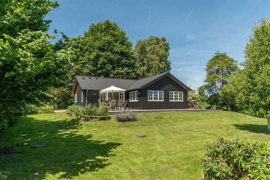 Top 6 over dyreste boliger til salg i Stege. Priser op til 6.995.000 kr