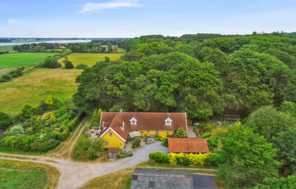 Dejlig familievilla i idylliske omgivelser nedsat med kr. 250.000