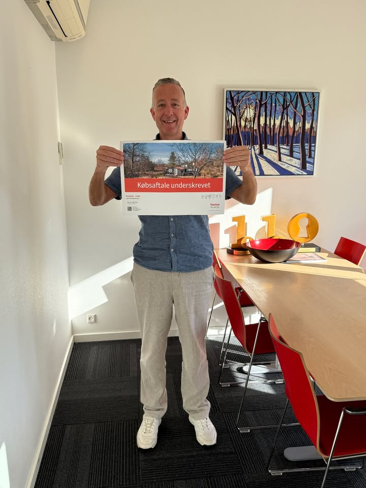 Home Hjørring underskriver købsaftaler for to boliger
