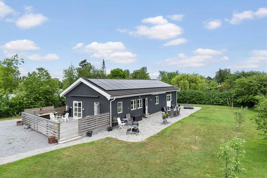 Rendebjerg-Åsen 7 og 2 andre boliger er kommet til salg denne uge i Gilleleje - se boligerne her.