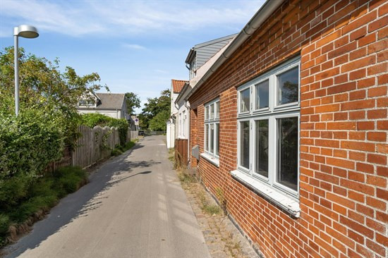 Pris sat ned med 200.000 kr. på Baronvej 14