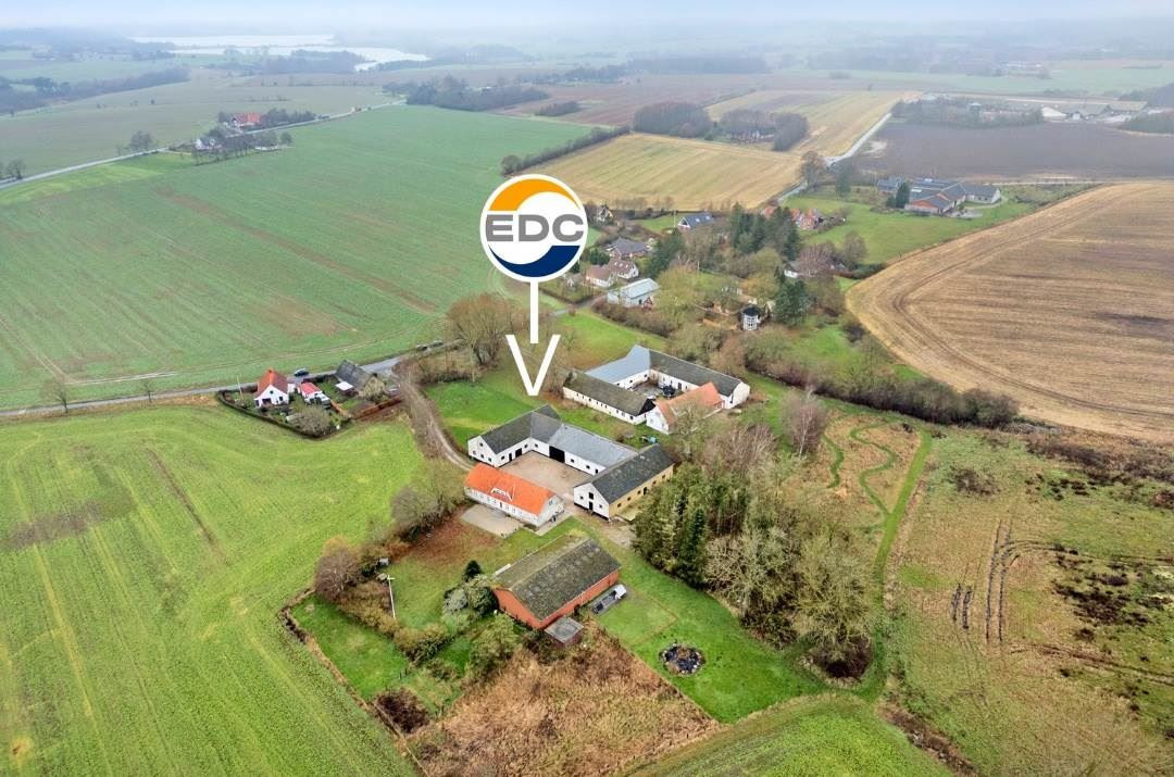 Drømmer du om luksus? For 2,6  mio. kroner er Ulstrupvej 6, Ulstrup kommet til salg - Se den og de dyreste boliger til salg her