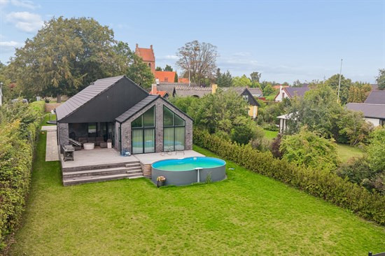 Top 6 over dyreste boliger til salg i Ishøj. Priser op til 26.000.000 kr