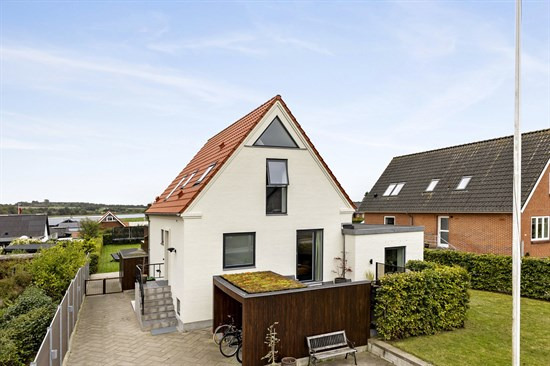 Starup Kirkevej 22 og 5 andre boliger er kommet til salg denne uge i Haderslev - se boligerne her.