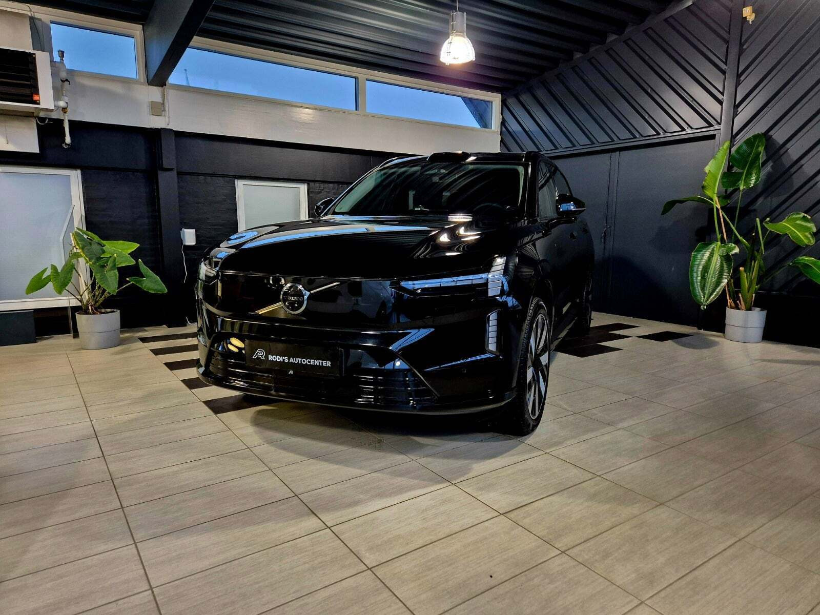 Pris op til 874.900 kr! Se de dyreste biler til salg i Herlufmagle