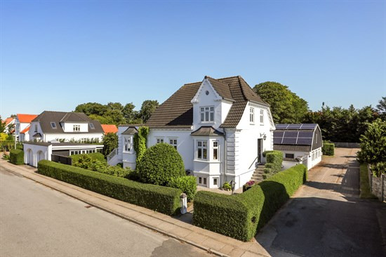 Top 6 over dyreste boliger til salg i Dronninglund. Priser op til 5.798.000 kr