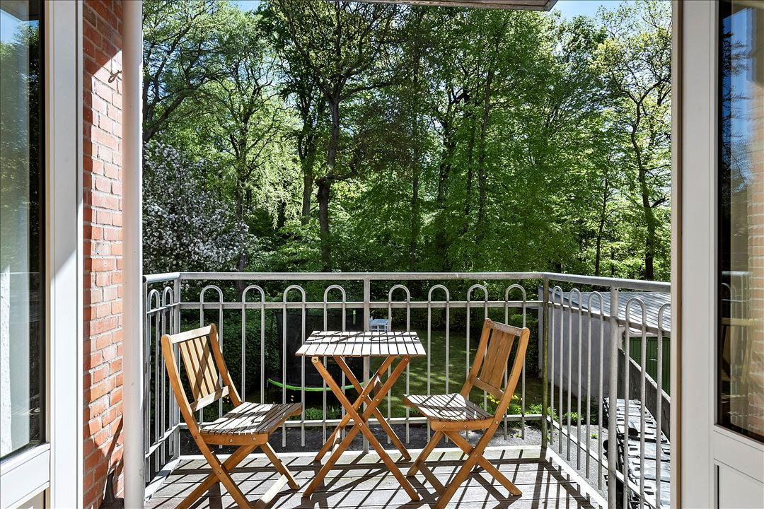 Unik an­dels­lej­lig­hed, perfekt beliggende i Randes by