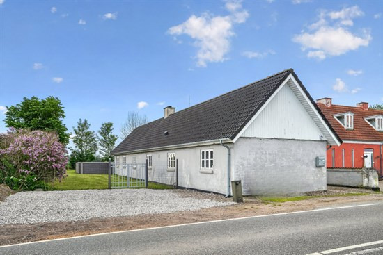 Ibs Huse 7 er til salg for kun 595.000 kr.: Se de billigste boliger til salg i Mørkøv her