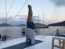 Terapeutisk hjælp til kroppen og sindet med Lotte Jensen fra Helsekælderen