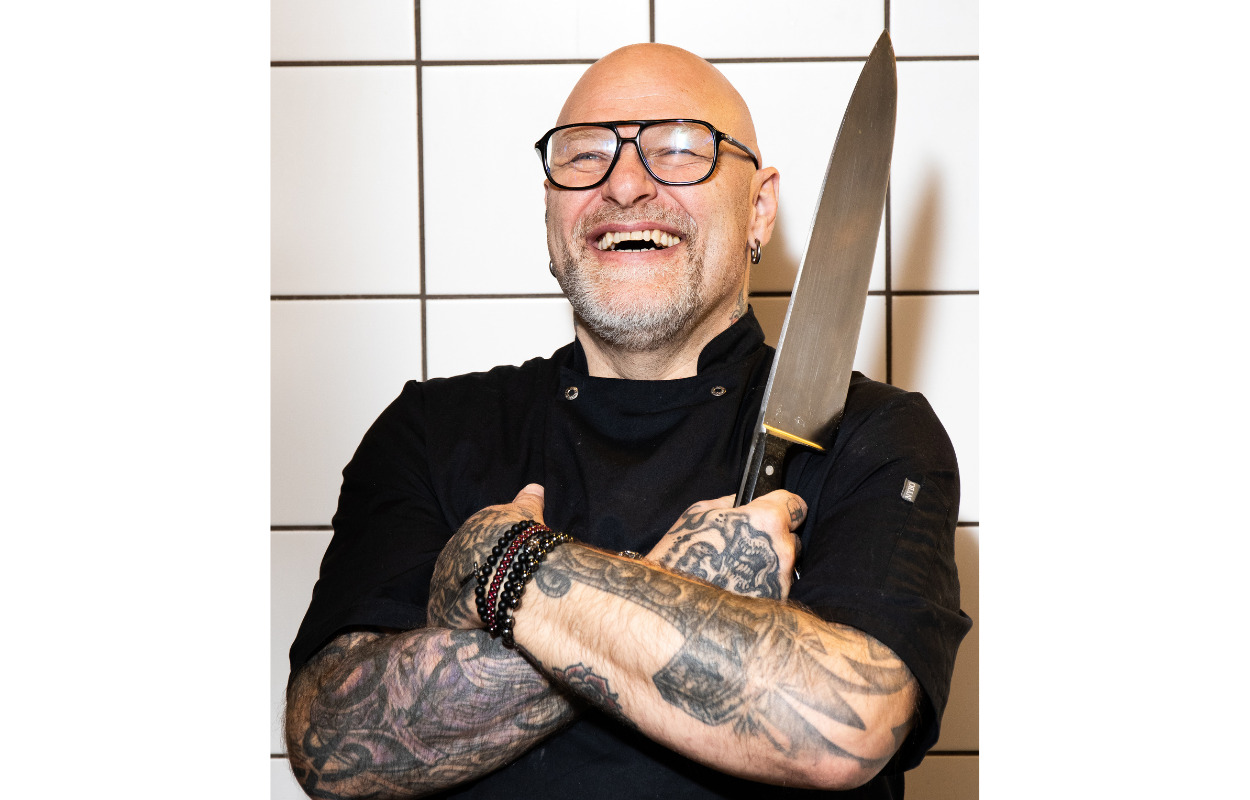 Sommerbuffet i smukke omgivelser: Spis dig mæt hos Den Skaldede Kok - Sæby Søbad