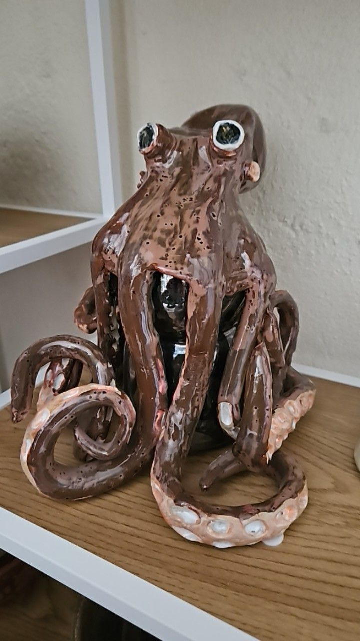 Skjoldmø Keramik: Fredagsåbent med Mette i butikken