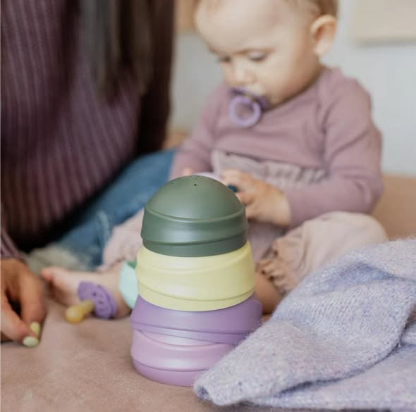 Børneshoppen Brønderslev har stabeltårn fra Bibs til 189,95 kr.