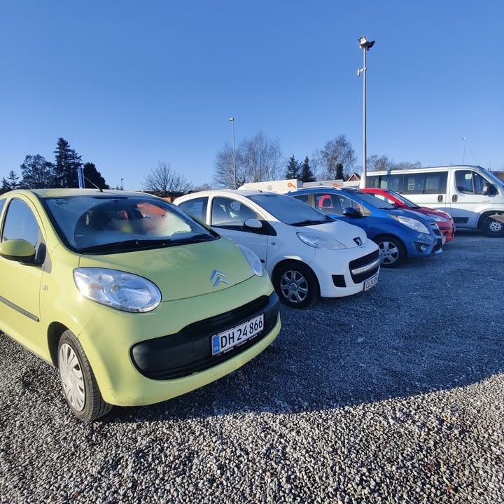 TT CARS ApS tilbyder fleksibel biludlejning med alt inklusive 