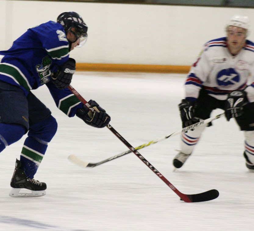 Ishockeybrag i Vojens: Sønderjyske vs Herning