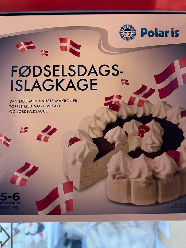 Meny Gl. Skagensvej tilbyder polar is fødselsdagslagkage til 25 kr. stk.