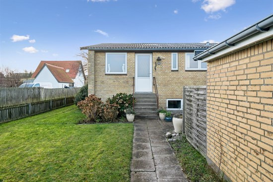 Emmersbækvej 12 er til salg for kun 195.000 kr.: Se de billigste boliger til salg i Hirtshals her