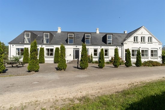 Lystrupvej 37 og 6 andre boliger er kommet til salg denne uge i Allingåbro - se boligerne her.