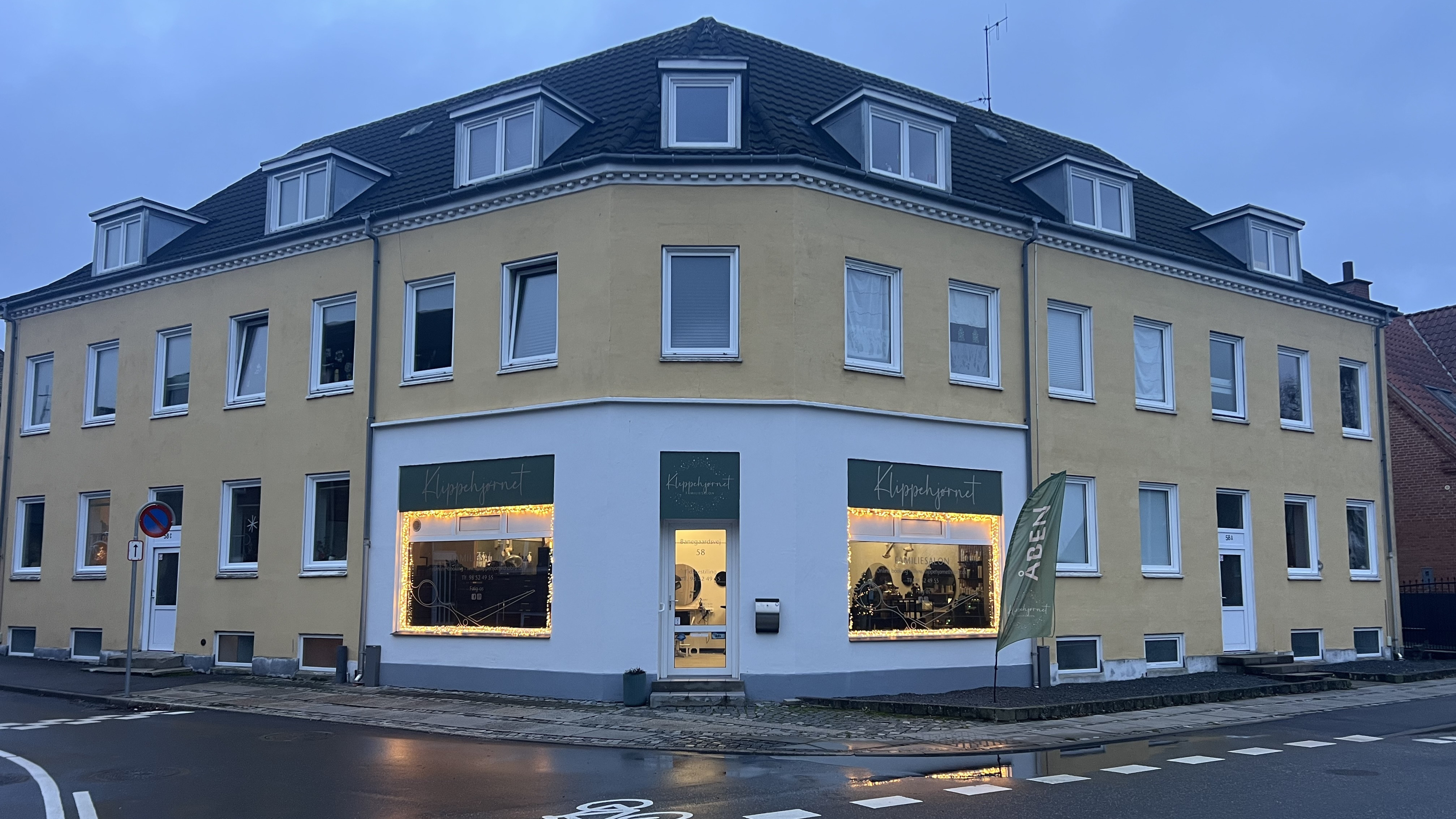 Klippehjørnet søger ny frisør: En lille, hyggelig salon med stærkt fællesskab