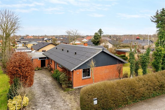 Vesterlund 62 og 2 andre boliger er kommet til salg denne uge i Vinderup - se boligerne her.