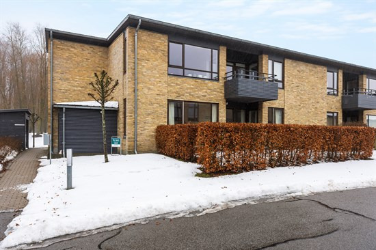 Parallelvej 20A er til salg for kun 2.695.000 kr.: Se de billigste boliger til salg i Snekkersten her