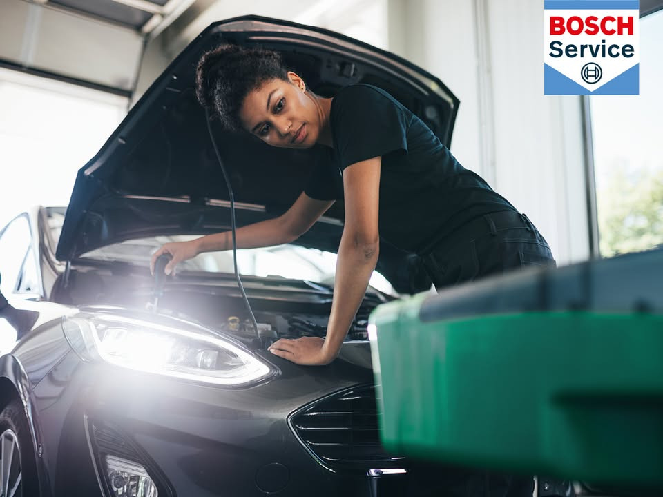 Auto Teknik A/S forbedrer din nattesyn og sikkerhed med nye forlygtepærer