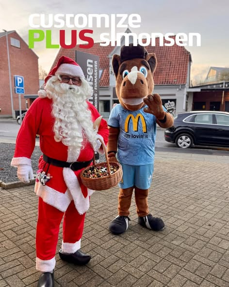 Customize PLUS Simonsen takker for en magisk dag til Dronningborg julehygger 2025