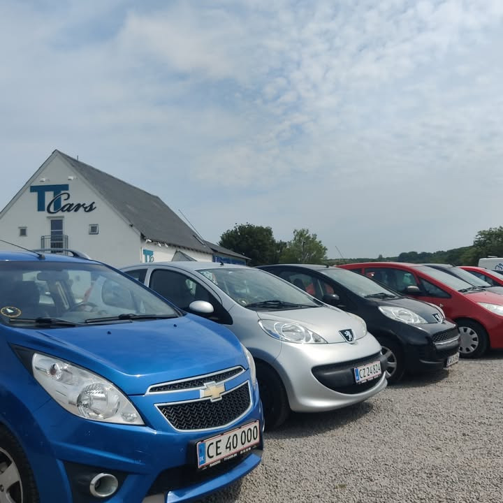 TT Cars ApS tilbyder billig biludlejning med fri kilometer og komplet servicepakke