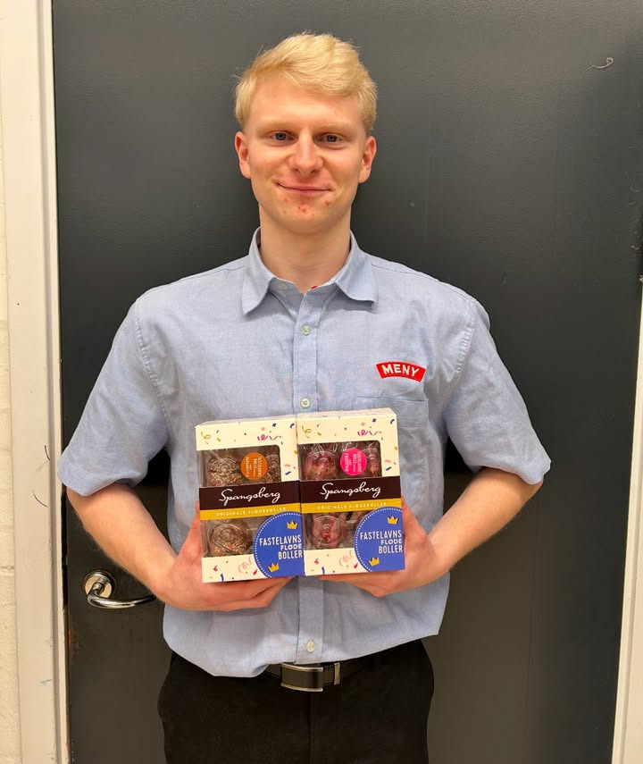 Meny Hobro tilbyder fastelavnsflødeboller fra Spangsberg i begrænset antal