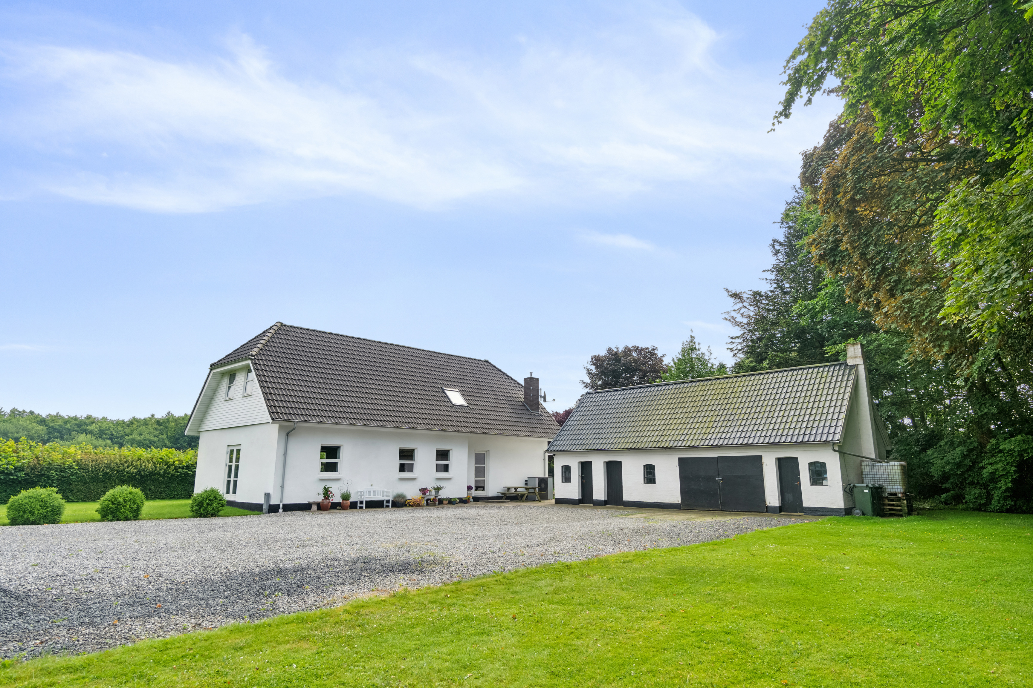 Charmerende villa i naturskønne omgivelser i Løsning