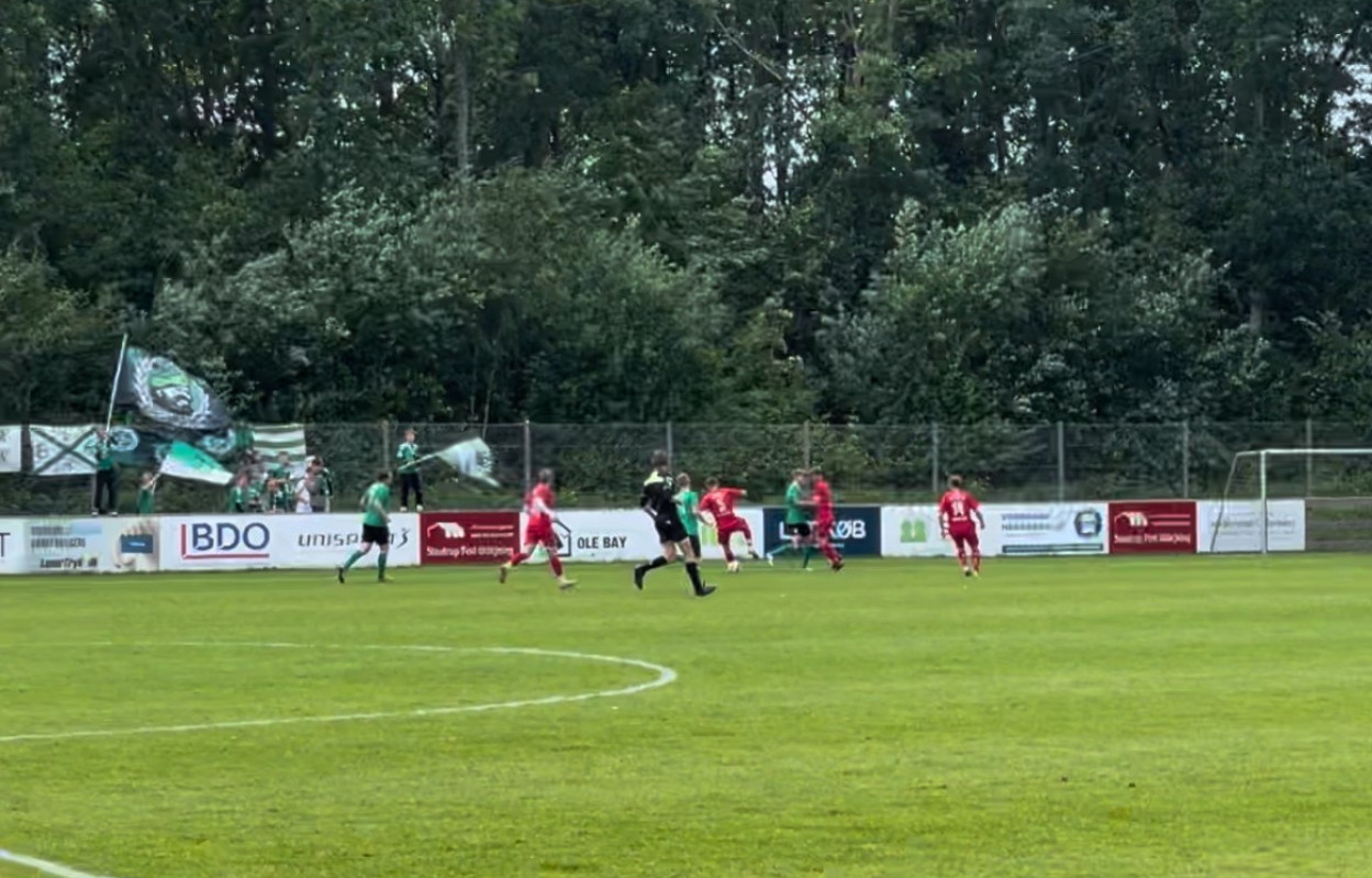 Christiansbjerg sikrer dramatisk sejr men mister topscorer til alvorlig skade