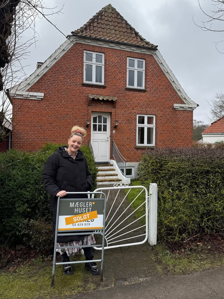 Mæglerhuset Sæby får solgt murermestervilla efter ekstra indsats