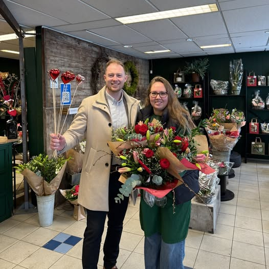 John Frandsen Ikast tilbyder valentinskonkurrence med smuk buket som præmie