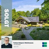 Nybolig Skive I/S fejrer salget af sommerhus i Roslev