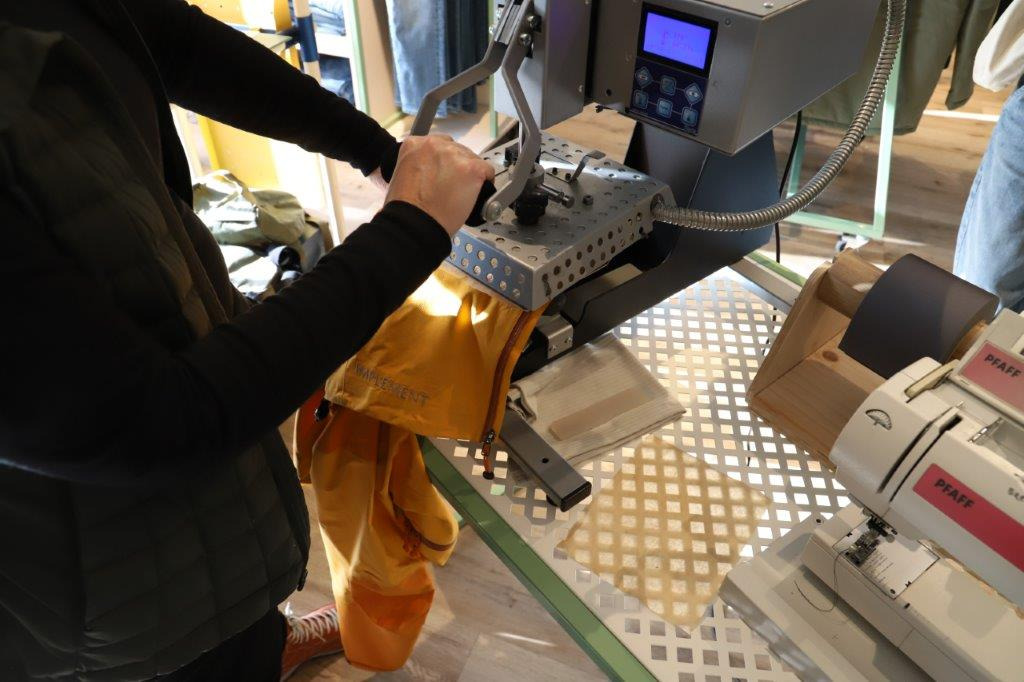 Nu kan du sende sovepose og regnjakke til service og reparation i Kolding