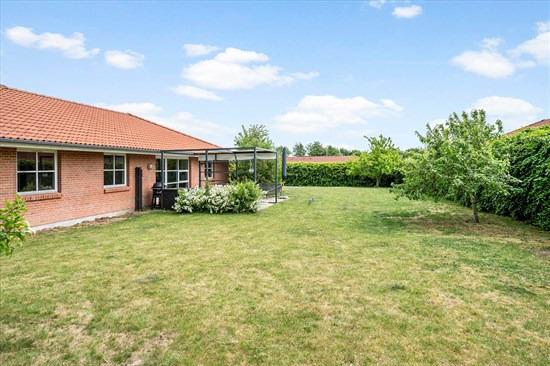 Top 6 over dyreste boliger til salg i Høng. Priser op til 5.500.000 kr