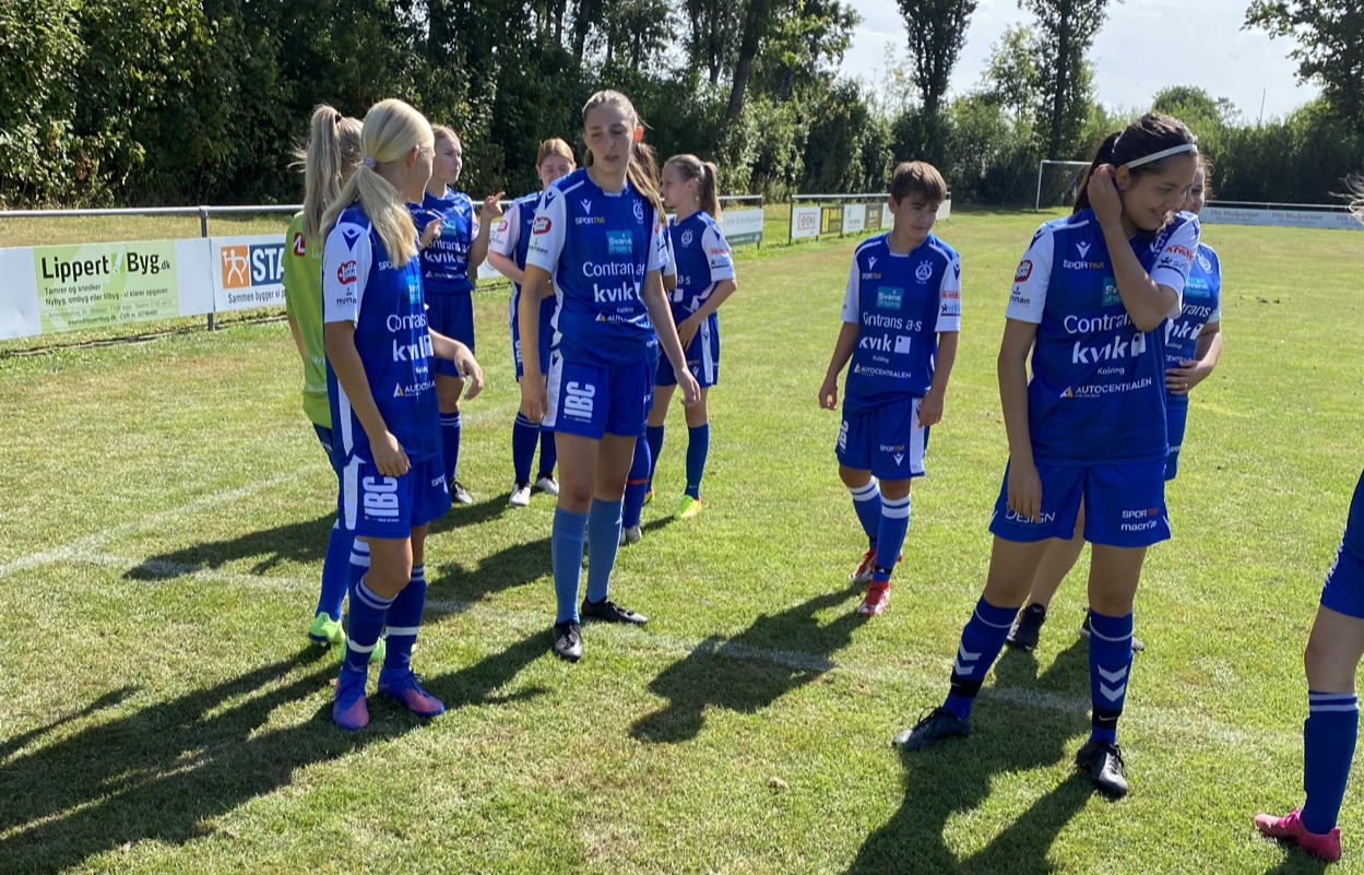 En kamp til glemmebogen KB-pigernes remis