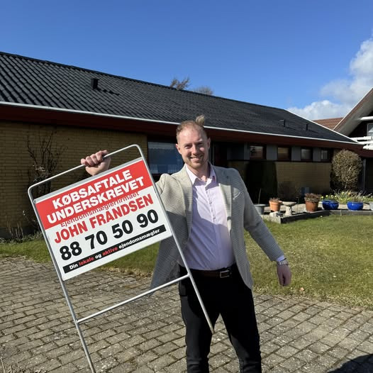 John Frandsen Ikast lukker for fremvisninger på Søbjergvej 21 efter underskrevet købsaftale