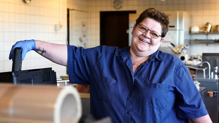 Fællesskab og nye metoder hjælper Majbritt tilbage på arbejdsmarkedet efter stress og sygemelding