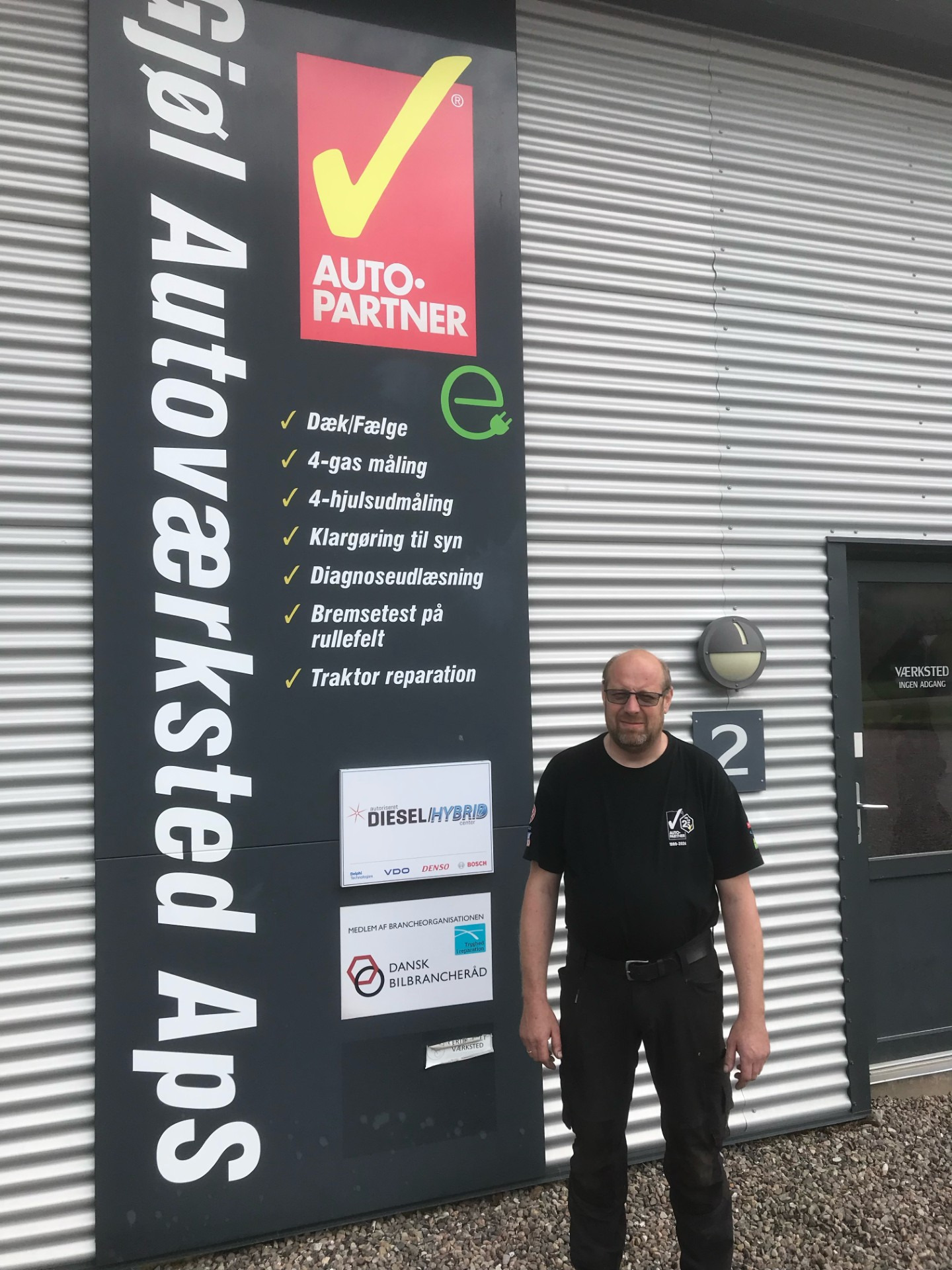 Gjøl Autoværksted i Aabybro advarer mod klassisk dansker-fejl på bilferien