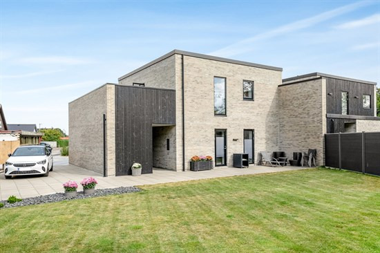 Krimpendam 7A og 5 andre boliger er kommet til salg denne uge i Holstebro - se boligerne her.