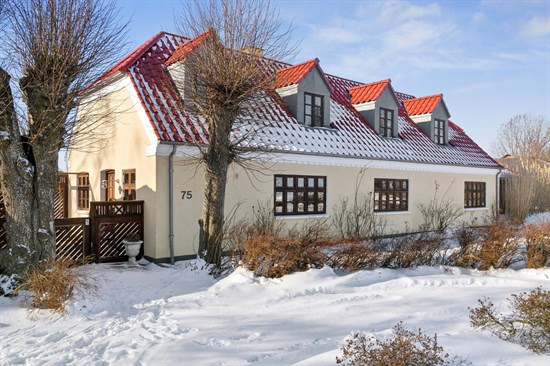 Top 6 over dyreste boliger til salg i Løsning. Priser op til 7.195.000 kr