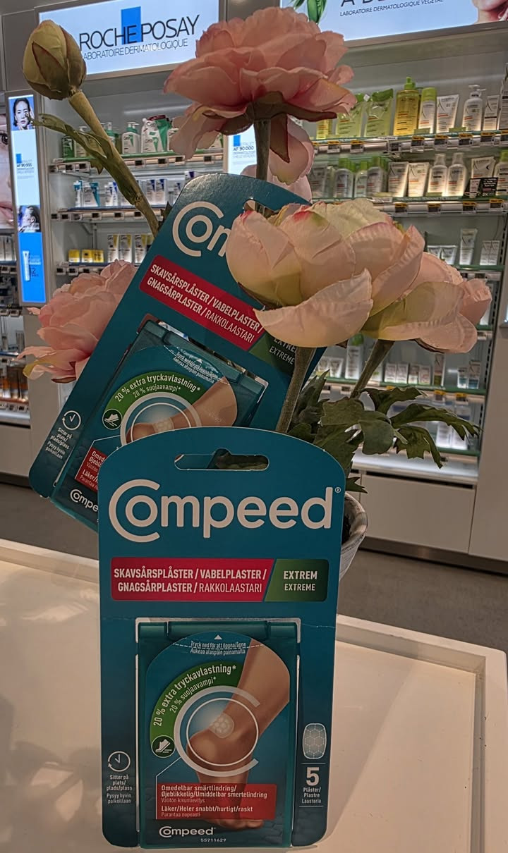 Ikast Apotek har god pris på Compeed vabelplastre