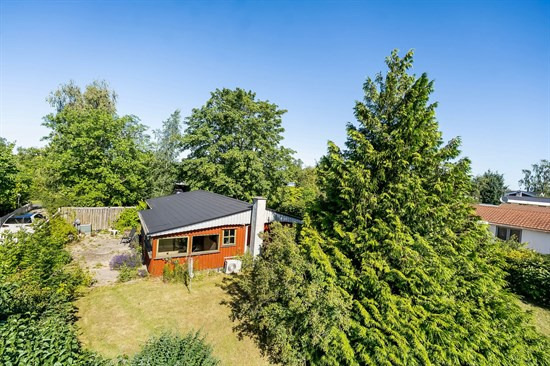 Bakkesvinget 10 er til salg for kun 875.000 kr.: Se de billigste boliger til salg i Kirke Hyllinge her