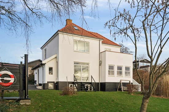 Top 6 over dyreste boliger til salg i Kalundborg. Priser op til 9.995.000 kr