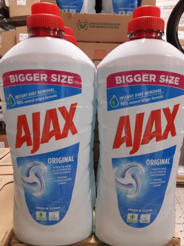 Meny Randers tilbyder stor flaske Ajax til kun 20 kr. mandag og tirsdag