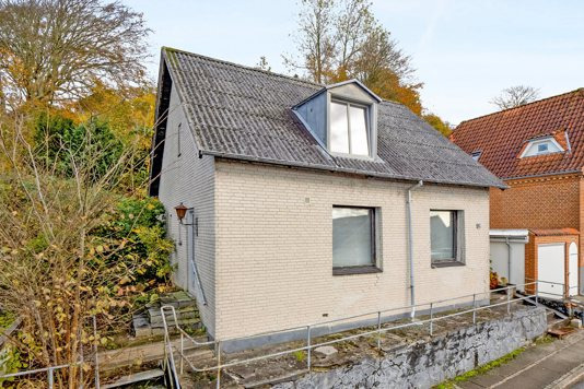 Stationsvej 20 er til salg for kun 395.000 kr.: Se de billigste boliger til salg i Skive her