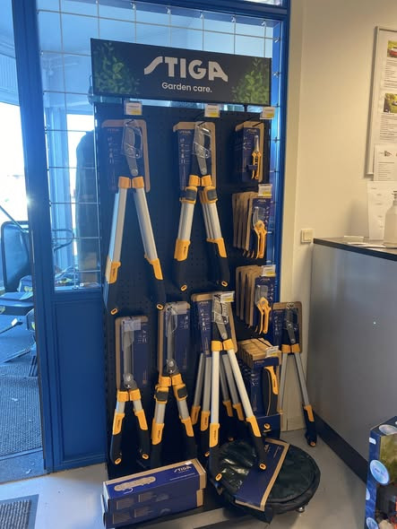 SB Lindgaard A/S præsenterer ny serie fra Stiga i påskefarver